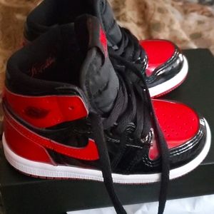 Toddler Jordan 1s size 7c